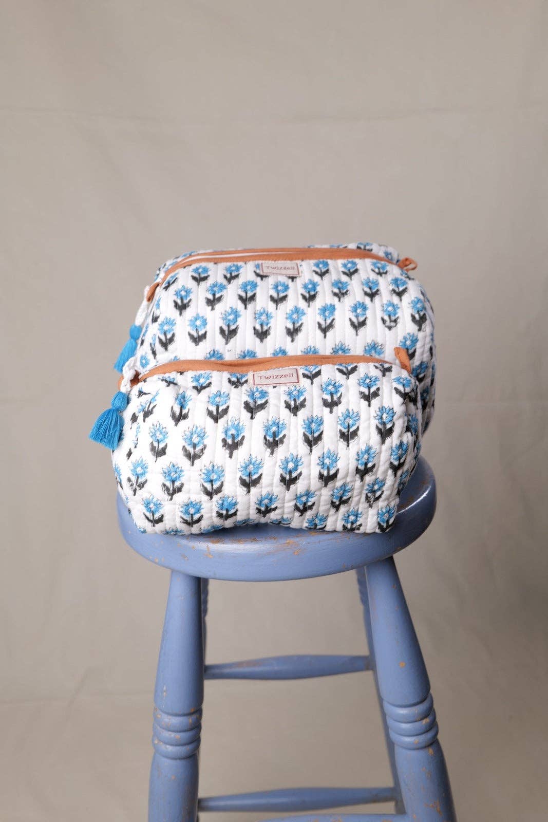 Twizzell Quilted Wash Bag - Mini Blue: Large