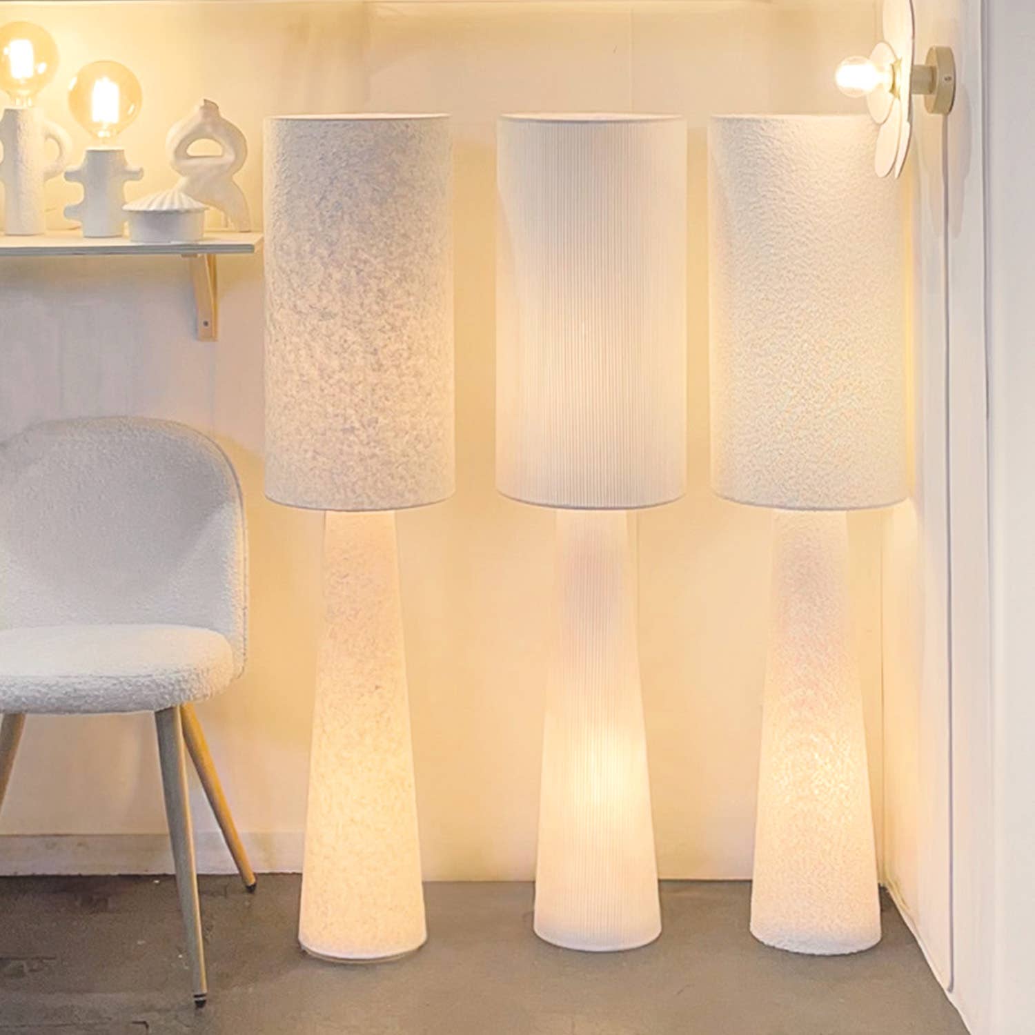 Saturn paper-mâché lamp, large, white, D21 H62 cm