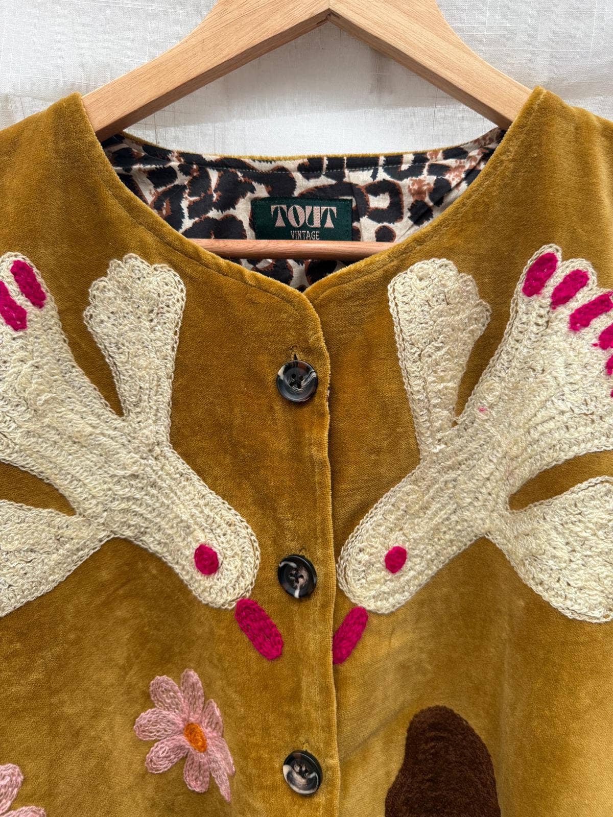 Velvet embroidery jacket birds ochre: Panter