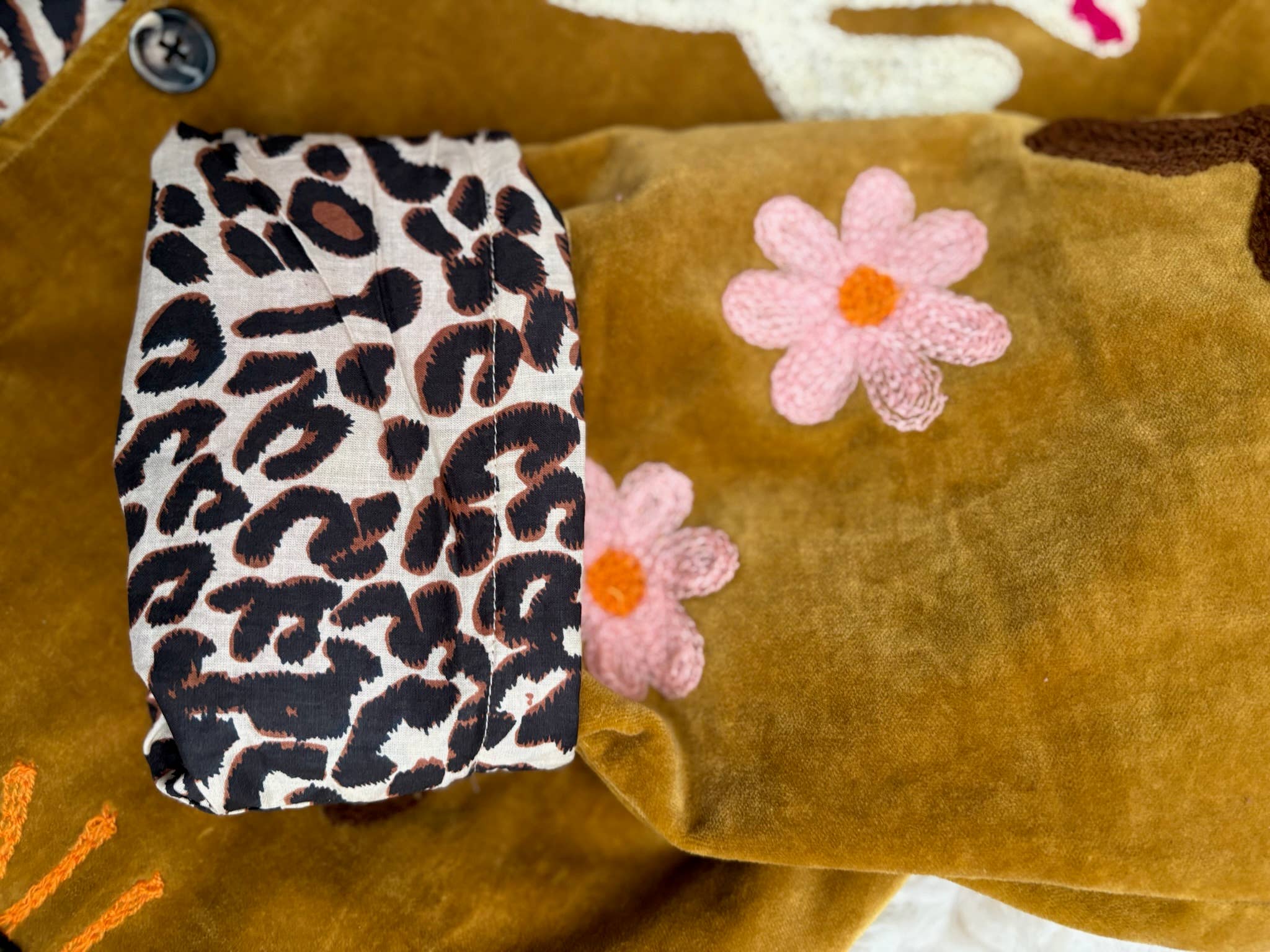 Velvet embroidery jacket birds ochre: Panter