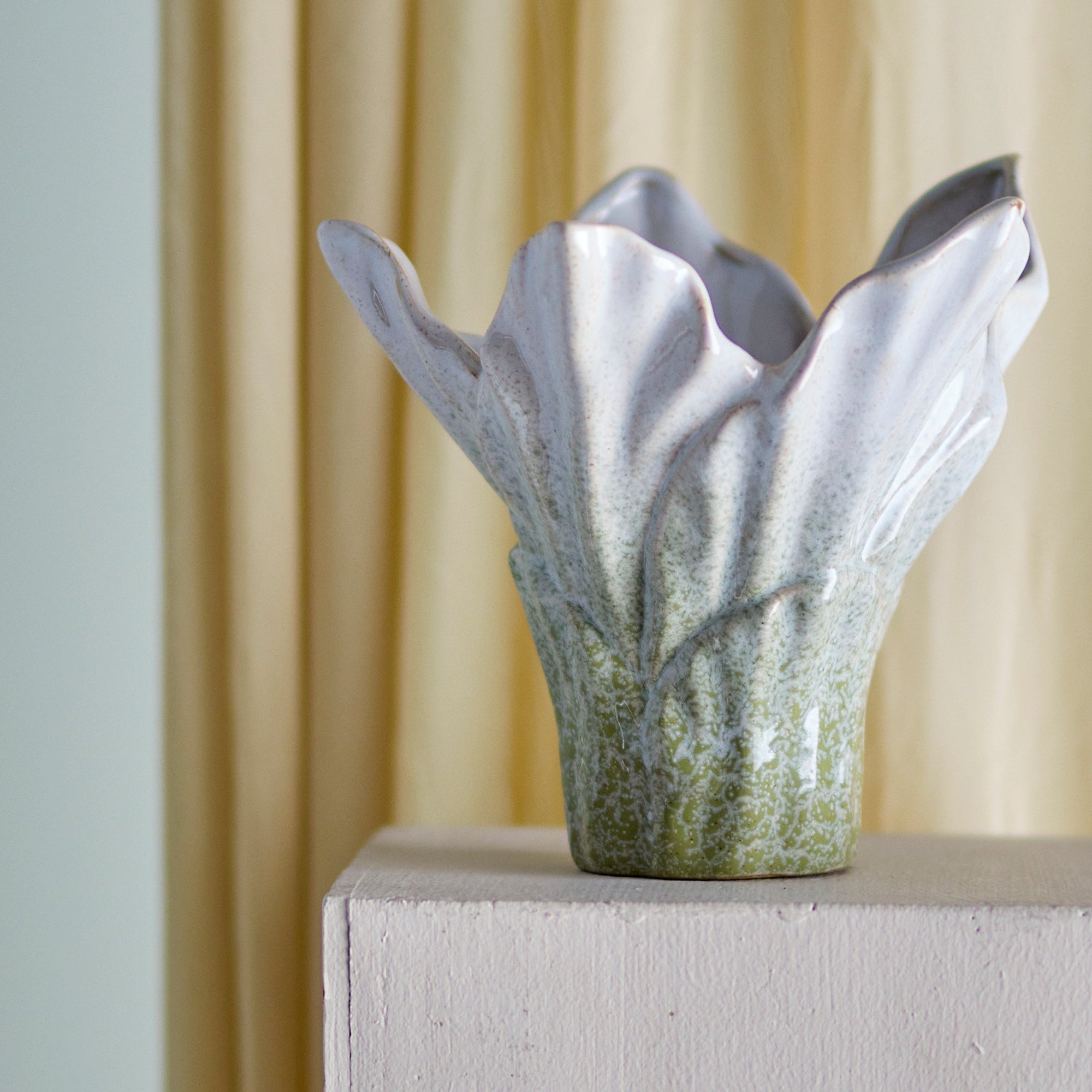 Erato Glazed stoneware plant pot