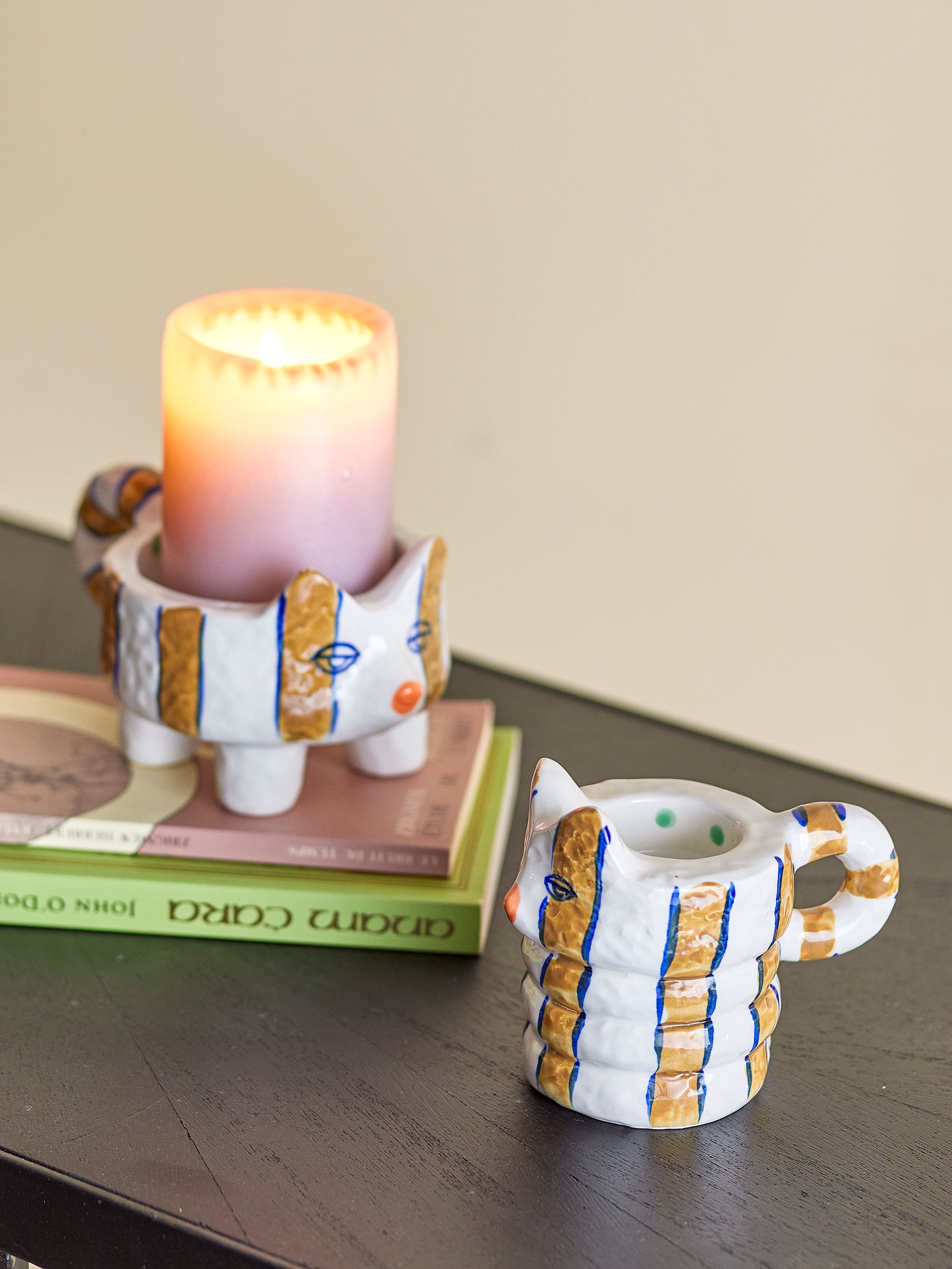 Caty candle Holder
