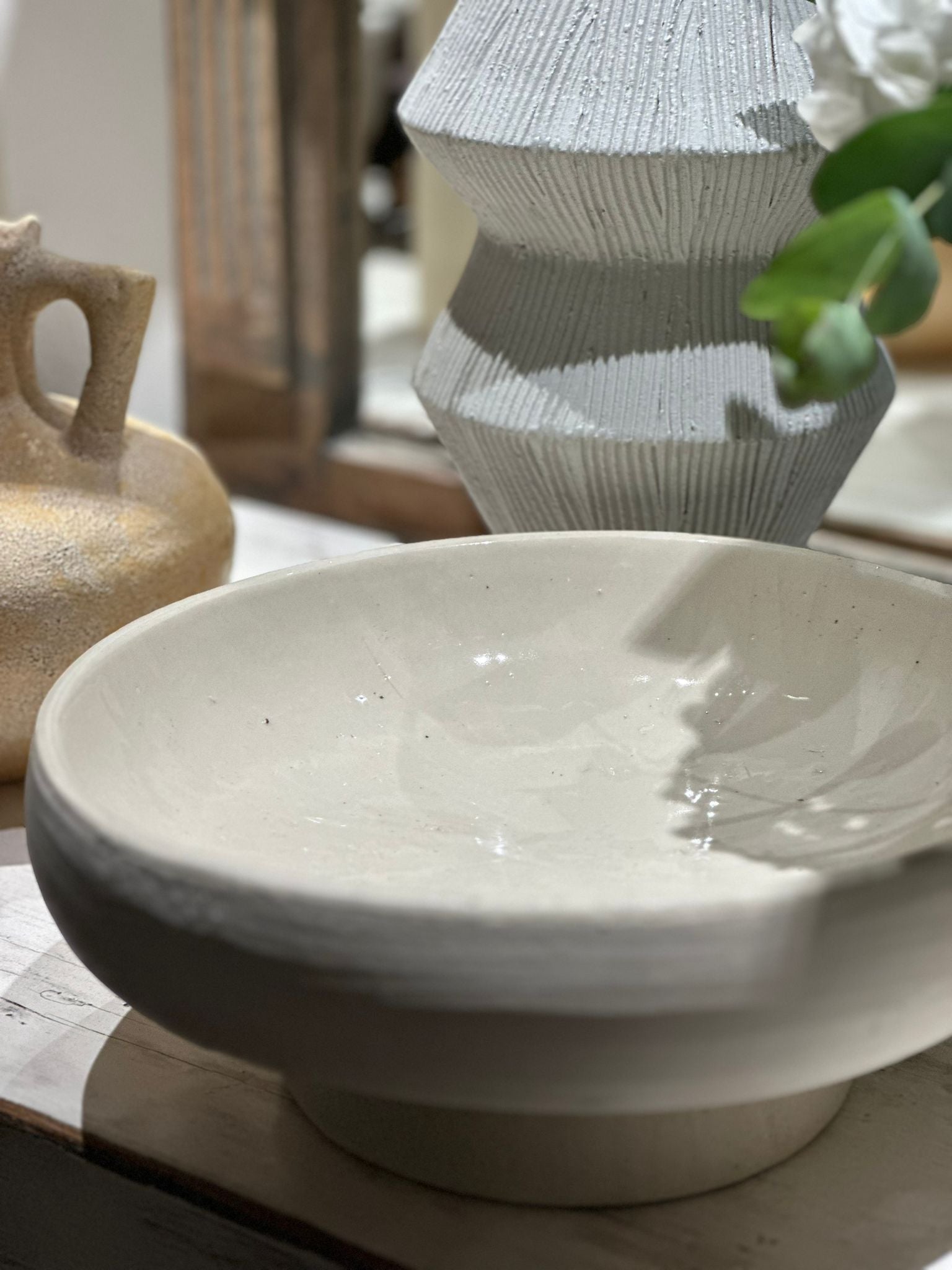 Cream Footed Decor Bowl