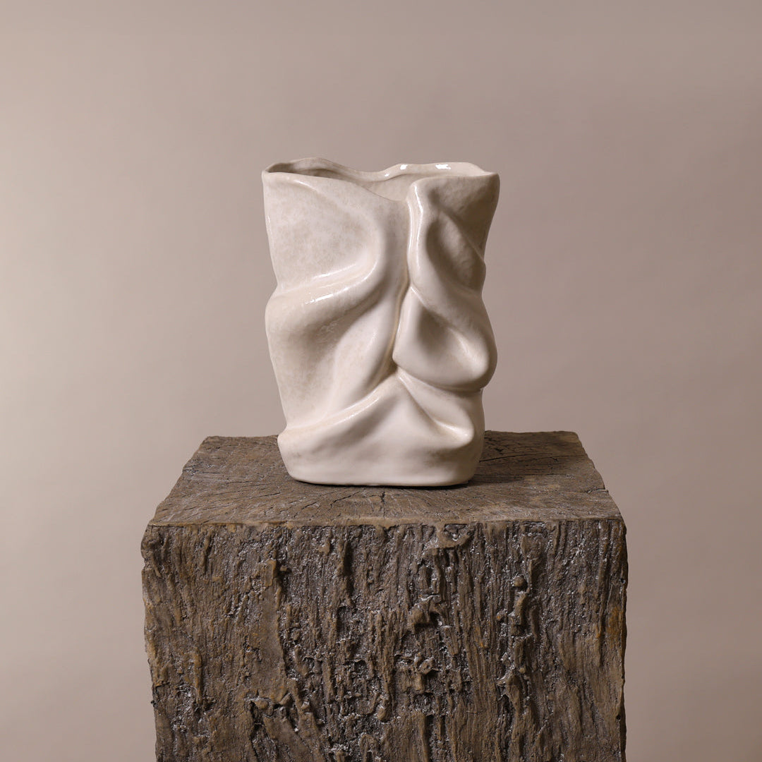 Sculptural Vase Fabrice