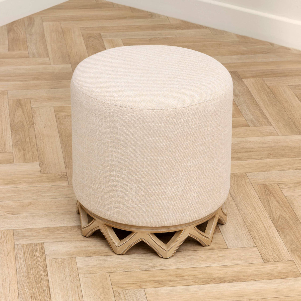 Clara Footstool Oak: Oak / 45.5 x 43 x 43cm